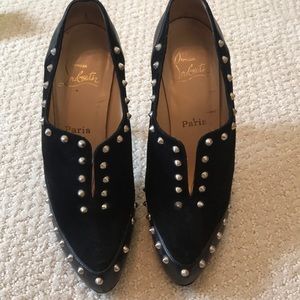 Amazing Louboutin spike suede and leather booties